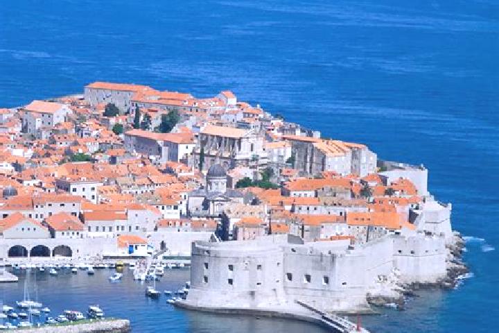 Piper, 23 — Escort in Kasina, Croatia