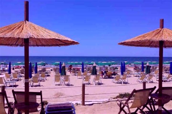 Piper, 23 — Escort in Lido dei Pini, Italy