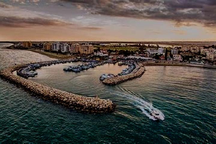 Piper, 23 — Escort in Meneou, Cyprus