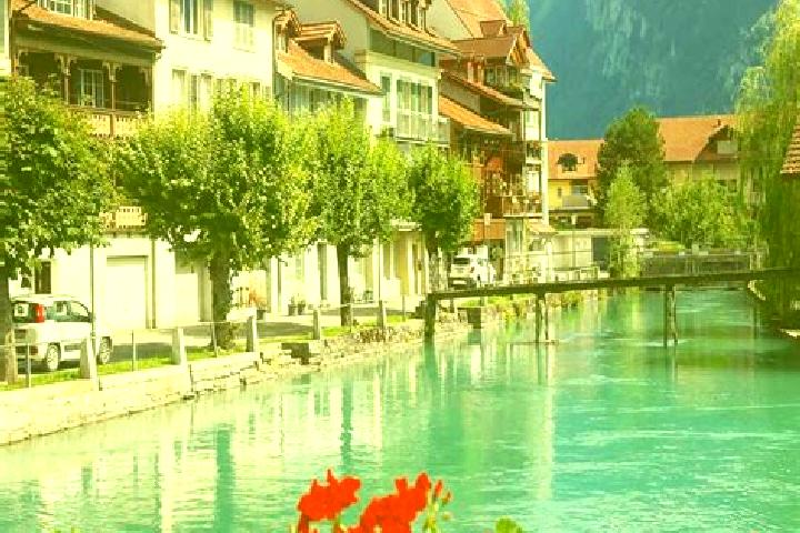 Piper, 23 — Escort in Noiraigue, Switzerland