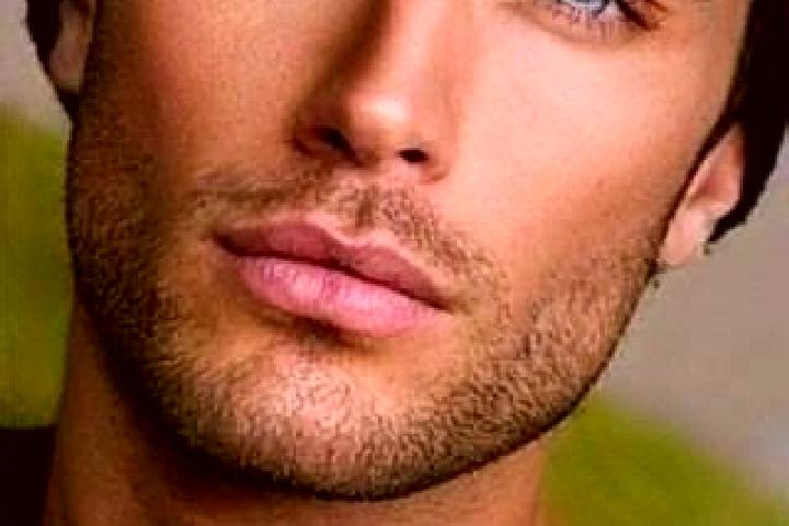 Piper, 24, a black blue-eyed slavic companion based in Bratila. Offering Duos, Erotic Massage. Available for incall and outcall, overnight bookings available.