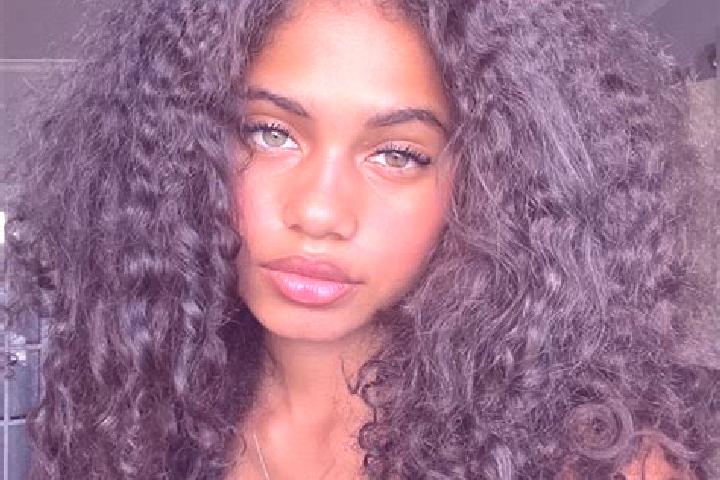 Piper, 24, a black grey-eyed ebony companion based in Gechuan. Offering OWO, Fetish, Erotic Massage, 69. Available for incall and outcall, overnight bookings...