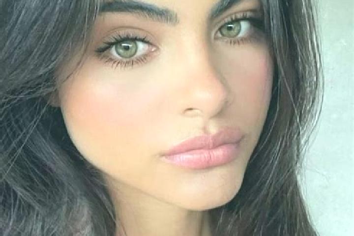 Piper, 24, a black grey-eyed indian companion based in Cadempino. Offering Fetish, Deep French Kissing, Massage, Prostate Massage. Available for incall and o...