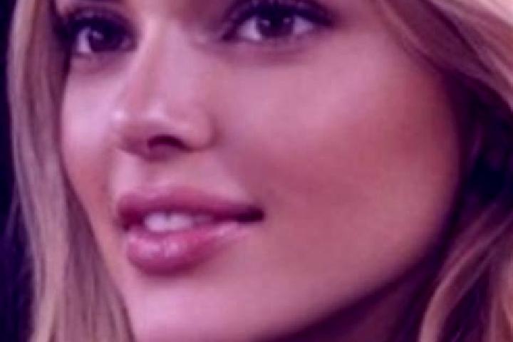 Piper, 24, a blonde brown-eyed caribbean companion based in Oradea. Offering Dinner Date, Party Girl, Couples, GFE. Available for incall and outcall, day and...