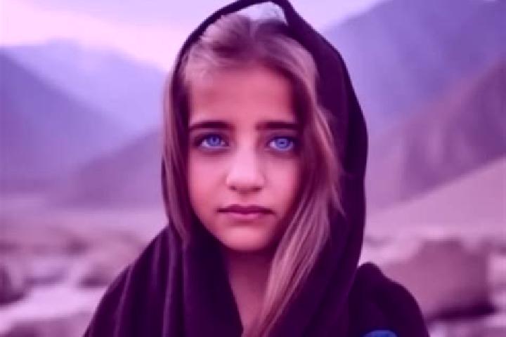 Piper, 24, a blonde brown-eyed middle eastern companion based in At Talh. Offering Erotic Massage, GFE, Travel Companion. Available for incall and outcall, o...