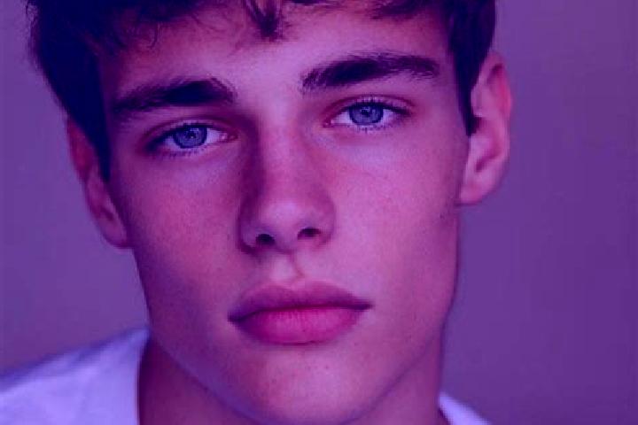 Piper, 24, a dark blonde brown-eyed caucasian companion based in Kuxeb. Offering OWO, Duos, Roleplay, BDSM, Travel Companion. Available for incall and outcal...