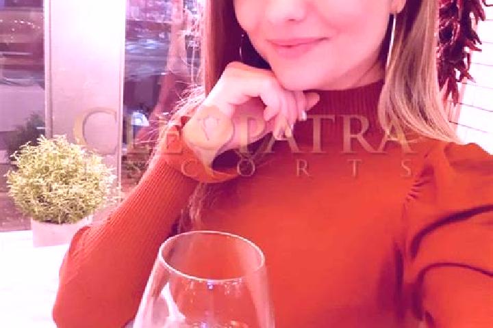 Piper, 24, a red dark-eyed european companion based in Sanganame. Offering OWO, Overnight, Prostate Massage, GFE, Dinner Date. Available for incall and outca...