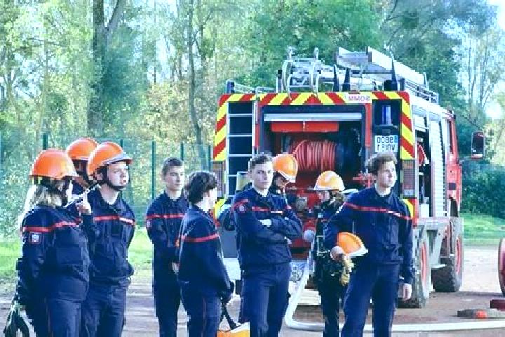 Piper, 24 — Escort in La Baconniere, France