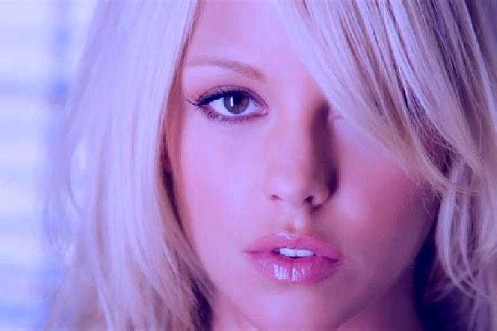 Piper, 25, a blonde brown-eyed mixed companion based in Piana Battolla. Offering Deep French Kissing, A-Level. Available for incall and outcall, day and even...