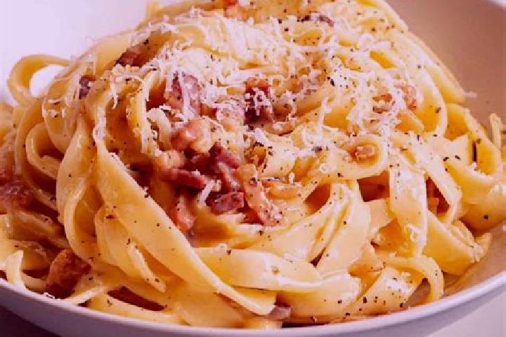 Piper, 25 — Escort in Carbonara di Po, Italy
