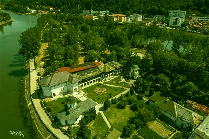 Piper, 25 — Escort in Ostrovu, Romania