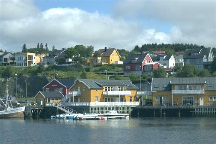 Piper, 25 — Escort in Roervik, Sweden