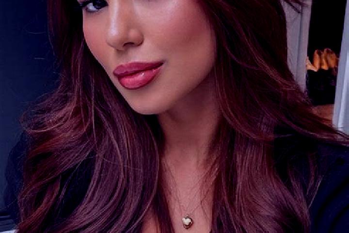 Piper, 26, a chestnut brown-eyed latina companion based in Paso de Mata. Offering Overnight, Tantra, Erotic Massage, CIM, Party Girl. Available for incall an...