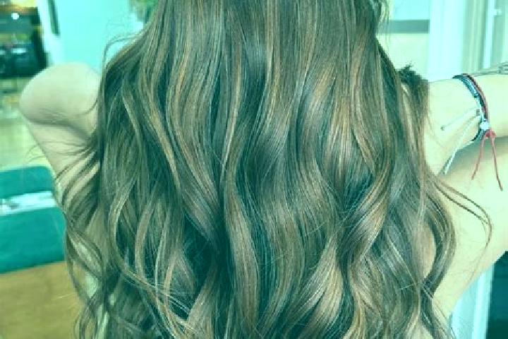 Piper, 26, a chestnut grey-eyed asian companion based in Kilrush. Offering Tantra, Striptease, Couples, 69. Available for incall and outcall, day and evening...