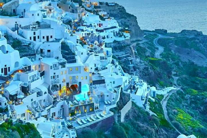 Piper, 26 — Escort in Marmarion, Greece
