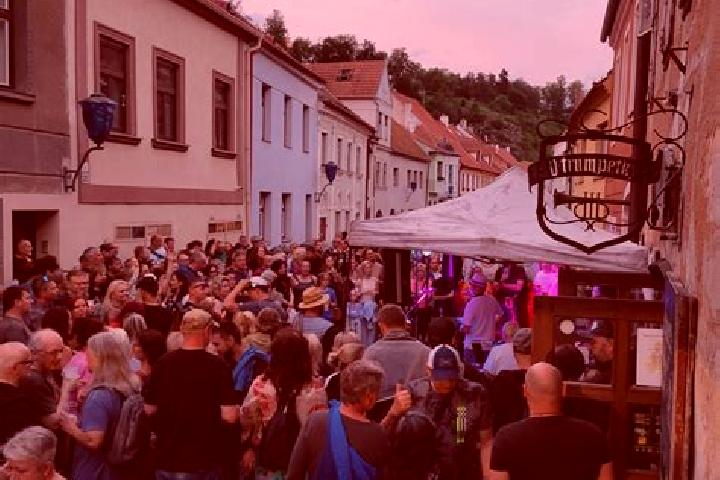 Piper, 26 — Escort in Poruba, Slovakia