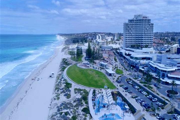 Piper, 26 — Escort in Scarborough, Australia
