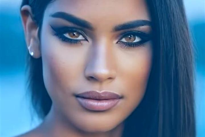 Piper, 27, a black green-eyed latina companion based in Ra anana. Offering OWO, Girlfriend Experience, Roleplay, Duos. Available for incall and outcall, over...