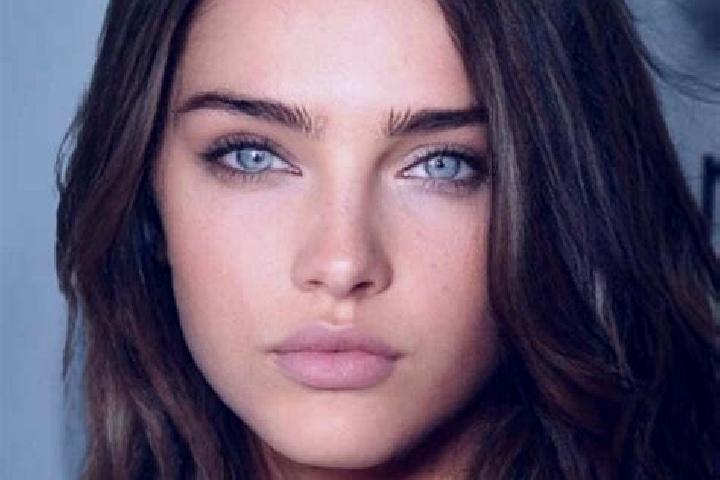 Piper, 27, a brunette dark-eyed caribbean companion based in Kartepe. Offering Duos, Dinner Date, Overnight. Available for incall and outcall, day and evenin...