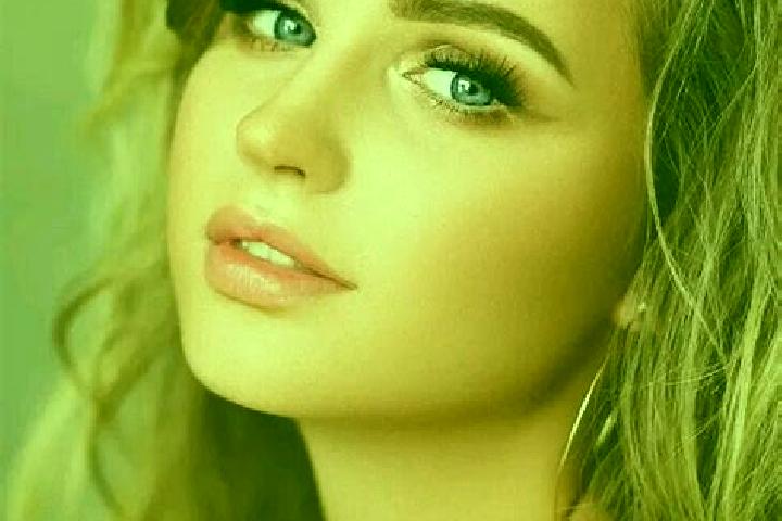 Piper, 27, a dark blonde blue-eyed caucasian companion based in Awasi. Offering OWO, Dinner Date, Travel Companion. Available for incall and outcall, day and...