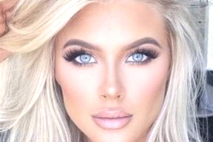 Piper, 27, a platinum blonde dark-eyed caribbean companion based in Ncue. Offering Travel Companion, Massage, Dinner Date, OWO. Available for incall and outc...