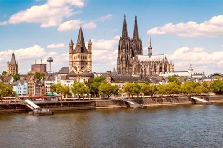 Piper, 27 — Escort in Kolln-Reisiek, Germany