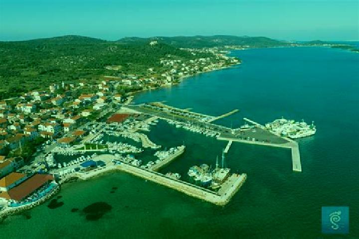 Piper, 27 — Escort in Tkon, Croatia
