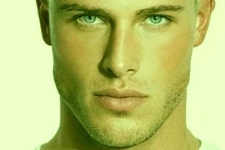Piper, 28, a blonde brown-eyed caucasian companion based in Canidelo. Offering Domination, Overnight, Erotic Massage. Available for incall and outcall, day a...