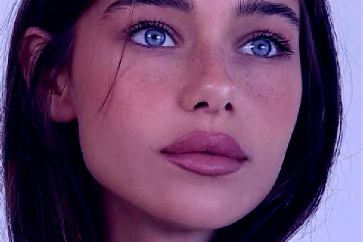 Piper, 28, a brunette grey-eyed mixed companion based in Pirto. Offering Tantra, A-Level, Domination. Available for incall and outcall, overnight bookings av...