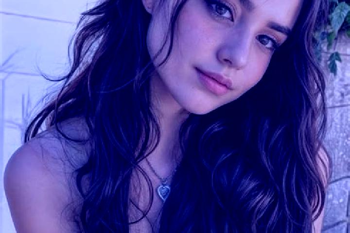 Piper, 28, a chestnut hazel-eyed caucasian companion based in Rural Valley. Offering 69, Girlfriend Experience, BDSM, Prostate Massage. Available for incall ...