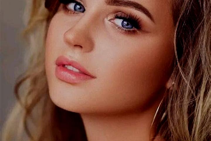 Piper, 28, a dark blonde blue-eyed european companion based in Ahl. Offering CIM, Overnight, Dinner Date, GFE. Available for incall and outcall, overnight bo...