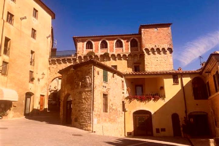 Piper, 28 — Escort in Casciano, Italy