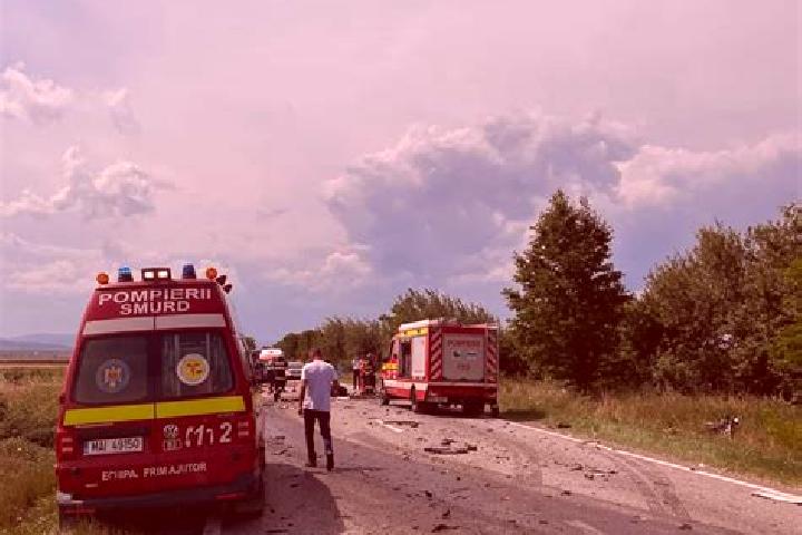 Piper, 28 — Escort in Cornu de Sus, Romania
