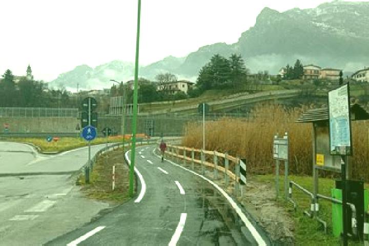 Piper, 28 — Escort in Suello, Italy