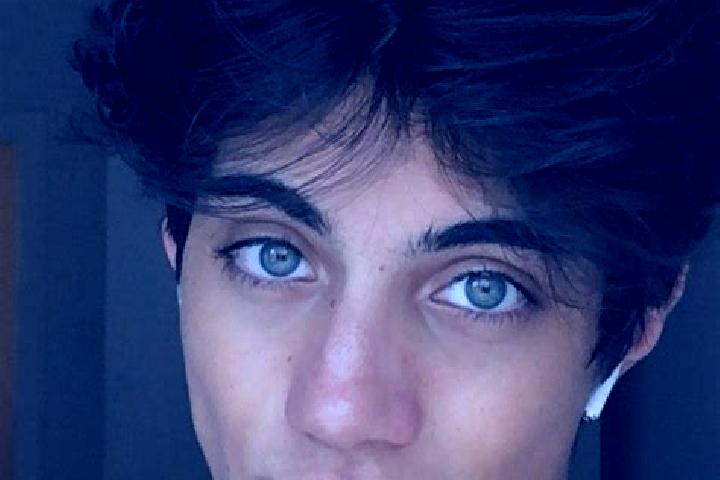 Piper, 29, a chestnut grey-eyed caucasian companion based in Jordanow. Offering Overnight, Tantra, Prostate Massage. Available for incall and outcall, overni...
