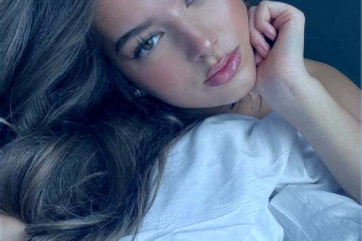 Piper, 29, a chestnut hazel-eyed asian companion based in Nizhyn. Offering Deep French Kissing, Travel Companion, CIM, Tantra. Available for incall and outca...
