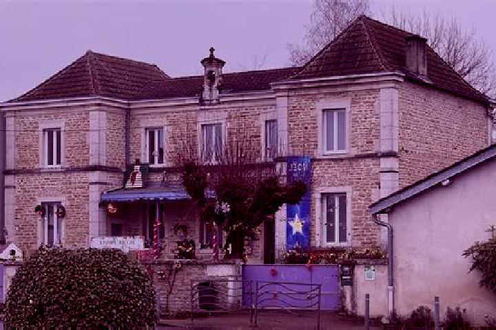 Piper, 29 — Escort in Attignat, France