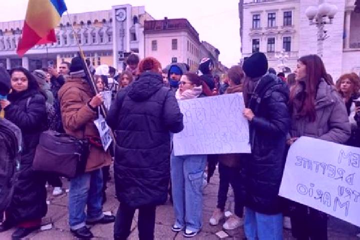 Piper, 29 — Escort in Cenei, Romania