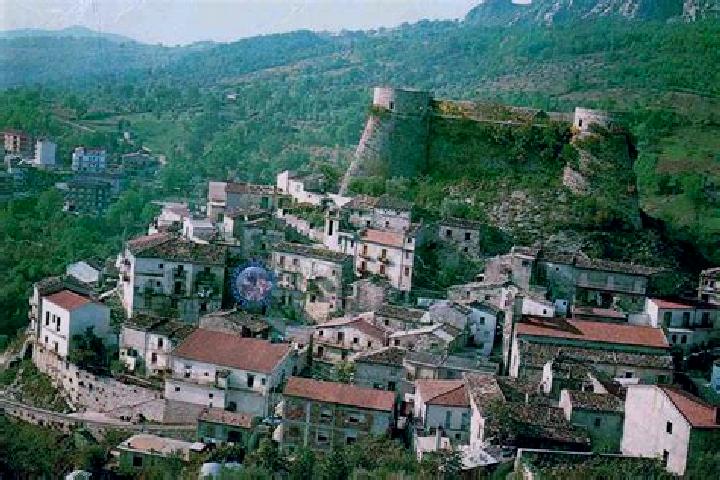 Piper, 29 — Escort in Cerro al Volturno, Italy