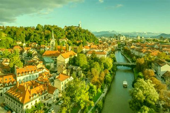 Piper, 29 — Escort in Ljubljana, Slovenia
