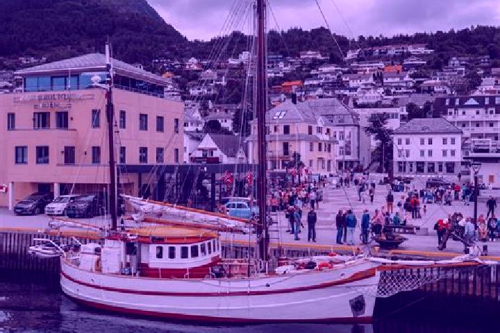 Piper, 29 — Escort in Maloy, Norway