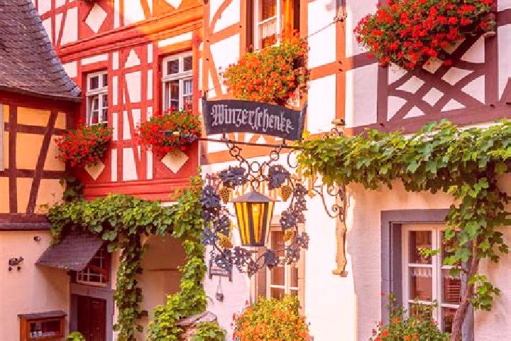 Piper, 29 — Escort in Marktgoelitz, Germany