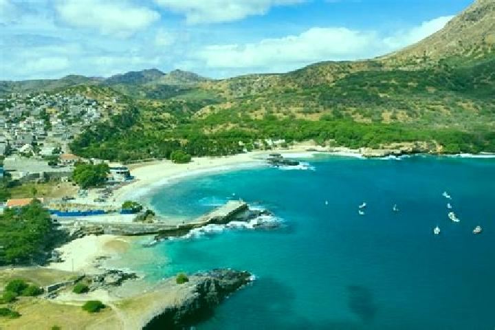 Piper, 29 — Escort in Montagarro, Cape Verde