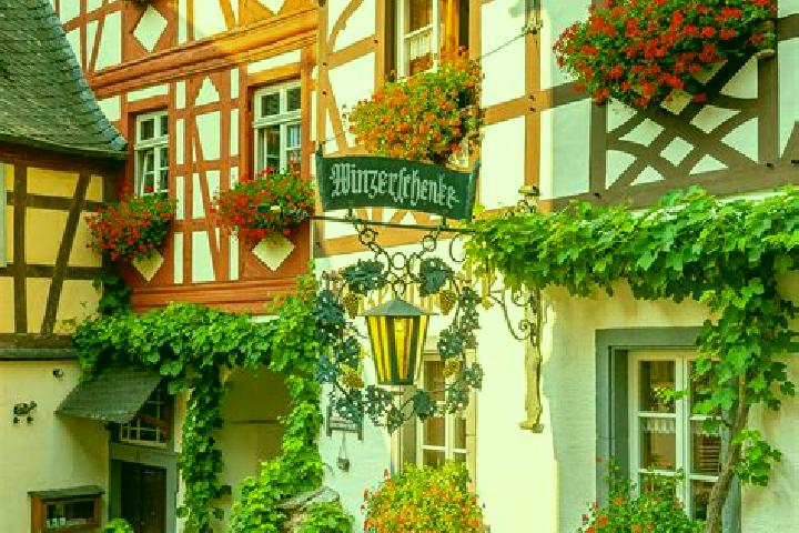 Piper, 29 — Escort in Oberofflingen, Germany