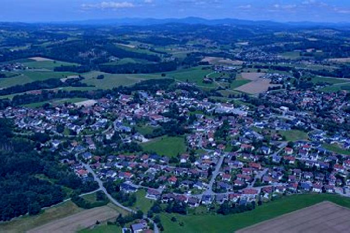 Piper, 29 — Escort in Tiefenbach, Austria