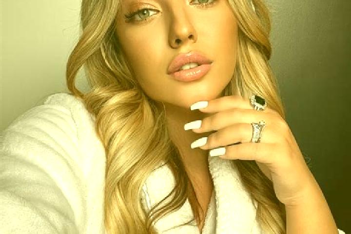 Piper, 30, a blonde amber-eyed latina companion based in Bleiberg-Kreuth. Offering Couples, Domination, Roleplay, Duos, Massage. Available for incall and out...