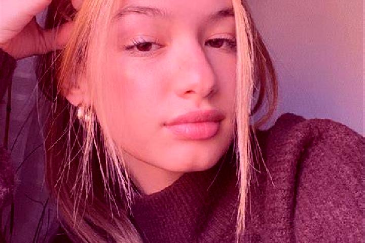Piper, 30, a blonde brown-eyed caucasian companion based in Zborov. Offering Striptease, Domination, Overnight, Tantra. Available for incall and outcall, ove...