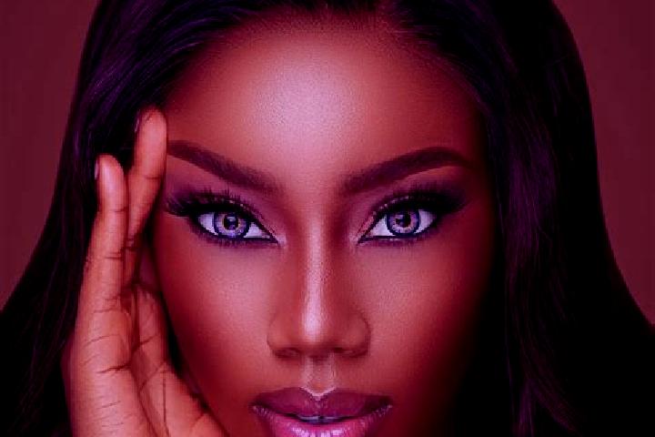 Piper, 30, a chestnut blue-eyed ebony companion based in Saint-Sornin. Offering Prostate Massage, Fetish, Roleplay, Couples. Available for incall and outcall...