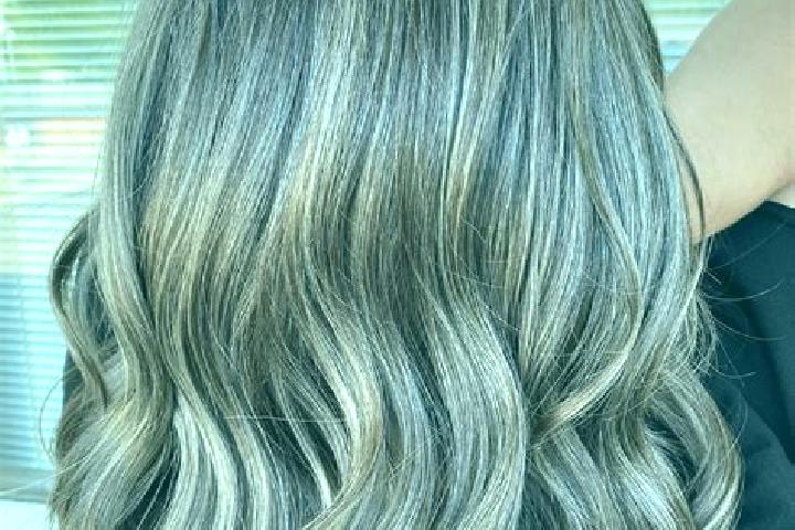 Piper, 30, a dark blonde grey-eyed mediterranean companion based in Tan Ninh. Offering CIM, Fetish, Roleplay. Available for incall and outcall, day and eveni...