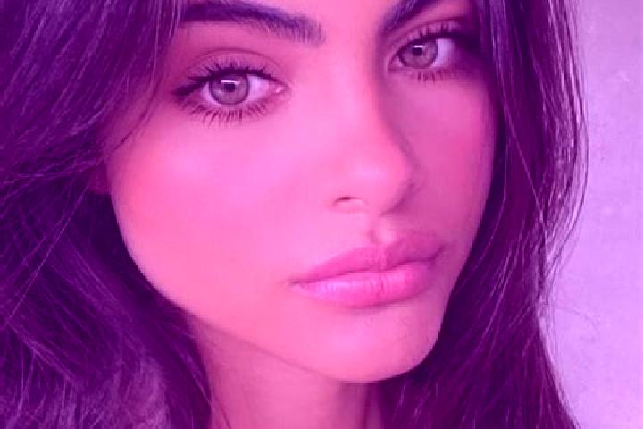 Piper, 30, a red dark-eyed european companion based in Kyzyl. Offering Tantra, CIM, A-Level. Available for incall and outcall, overnight bookings available.
